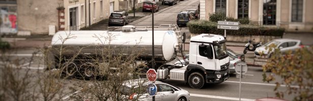 Moeten zware vrachtwagens überhaupt toegang krijgen tot het centrum van de stad?